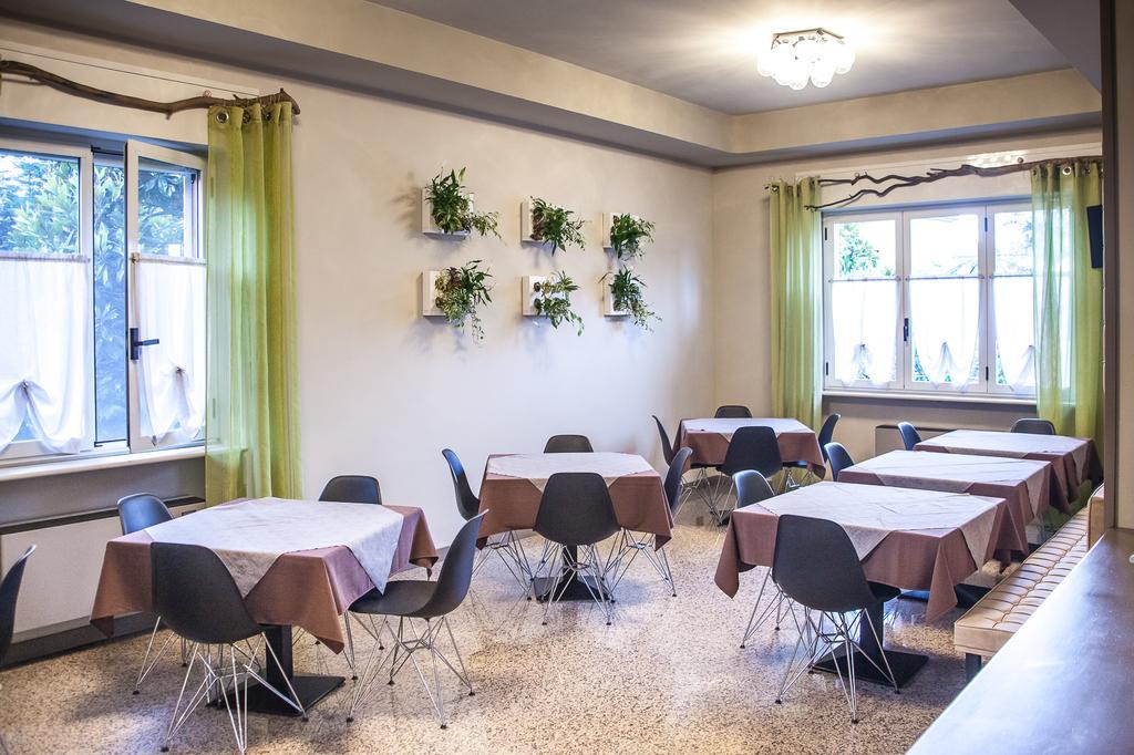 Casteggio Hotel Le Vigne Di Corvino מראה חיצוני תמונה